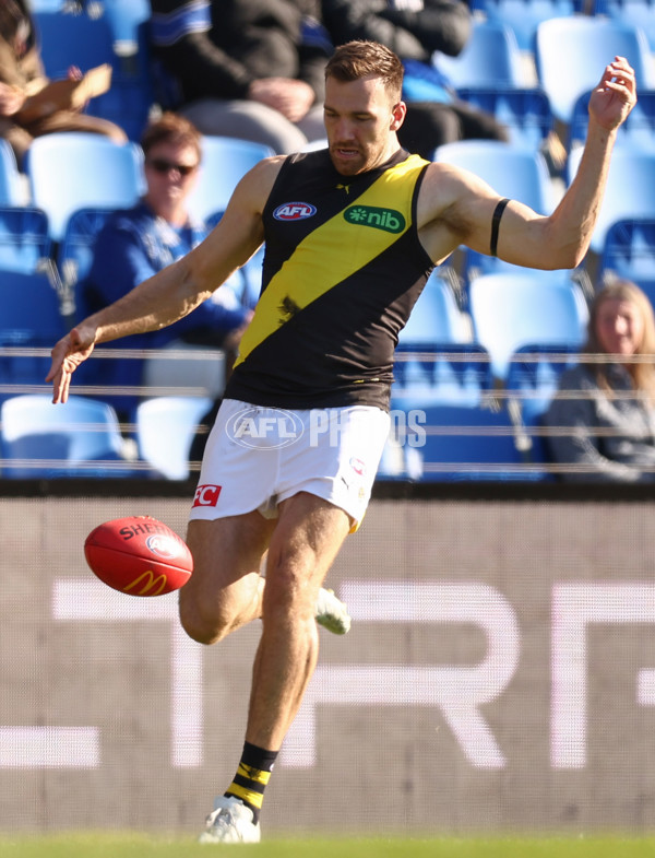 AFL 2025 Round 23 - North Melbourne v Richmond - A-61470821