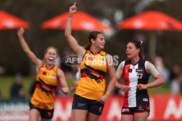 AFLW 2025 Round 01 - St Kilda v Adelaide - A-61473600