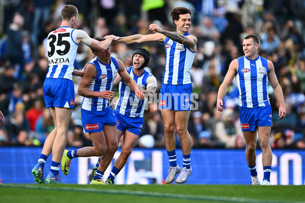 AFL 2025 Round 23 - North Melbourne v Richmond - A-61473603