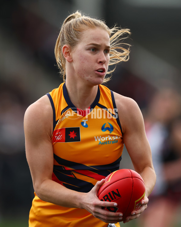 AFLW 2025 Round 01 - St Kilda v Adelaide - A-61474645