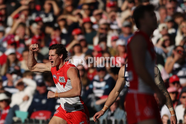AFL 2025 Round 23 - Sydney v Geelong - A-61476192