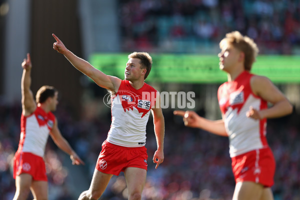 AFL 2025 Round 23 - Sydney v Geelong - A-61476238