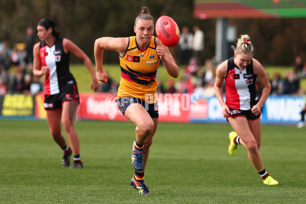 AFLW 2025 Round 01 - St Kilda v Adelaide - A-61476264