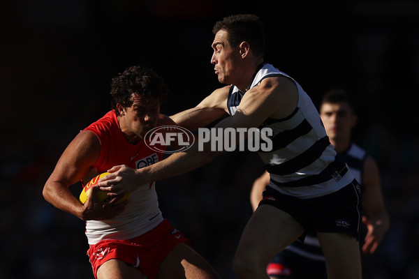AFL 2025 Round 23 - Sydney v Geelong - A-61477030