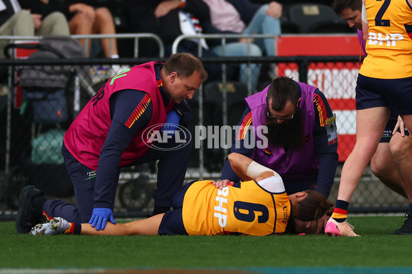 AFLW 2025 Round 01 - St Kilda v Adelaide - A-61477070