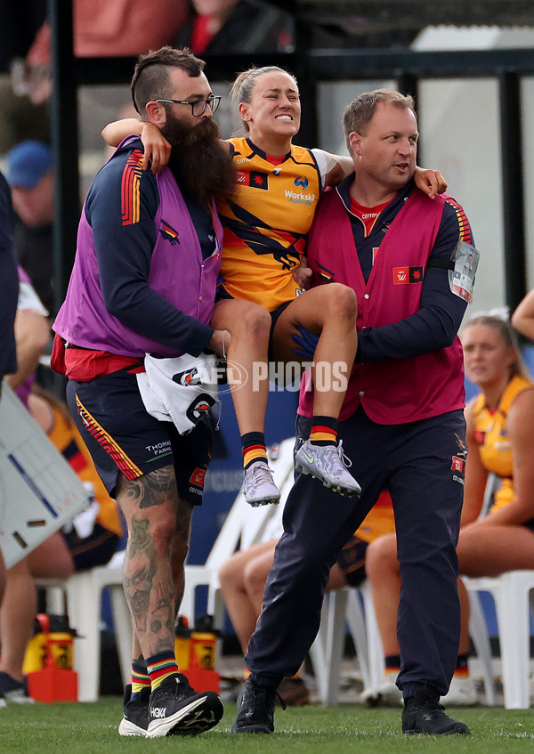 AFLW 2025 Round 01 - St Kilda v Adelaide - A-61479334