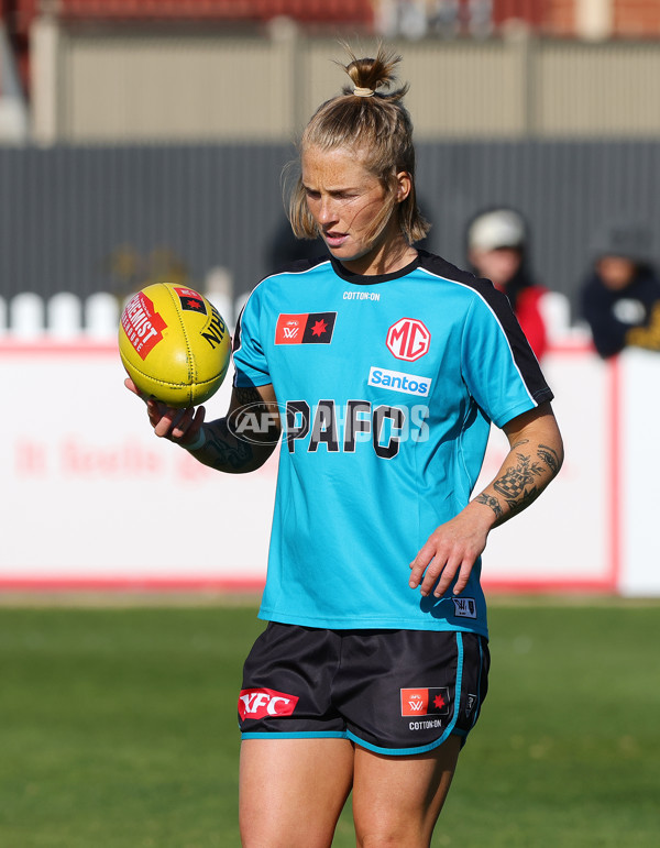AFLW 2025 Round 01 - Port Adelaide v Fremantle - A-61479354