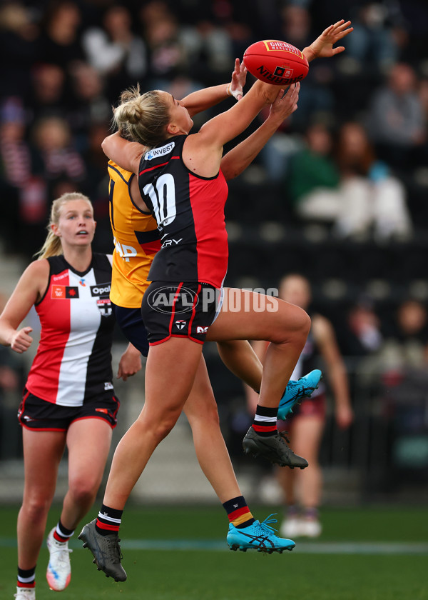 AFLW 2025 Round 01 - St Kilda v Adelaide - A-61479952