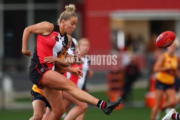 AFLW 2025 Round 01 - St Kilda v Adelaide - A-61479953