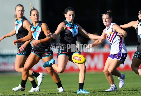 AFLW 2025 Round 01 - Port Adelaide v Fremantle - A-61482107