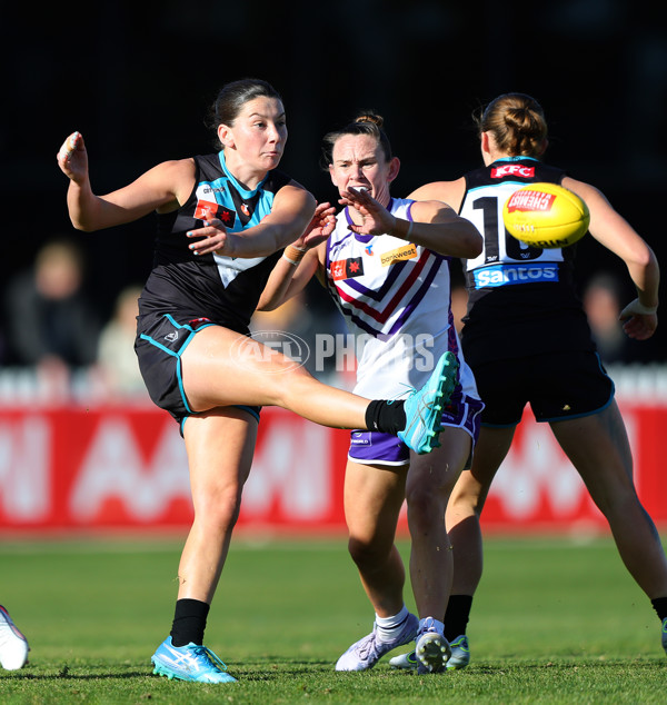 AFLW 2025 Round 01 - Port Adelaide v Fremantle - A-61482899