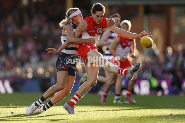 AFL 2025 Round 23 - Sydney v Geelong - A-61485081