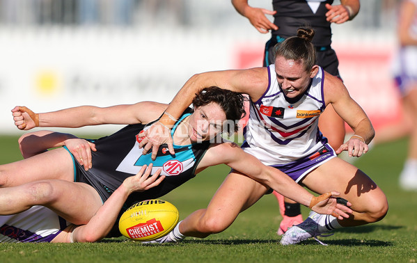 AFLW 2025 Round 01 - Port Adelaide v Fremantle - A-61487647