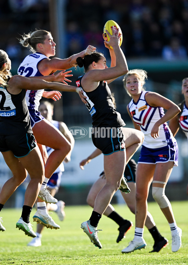 AFLW 2025 Round 01 - Port Adelaide v Fremantle - A-61487665