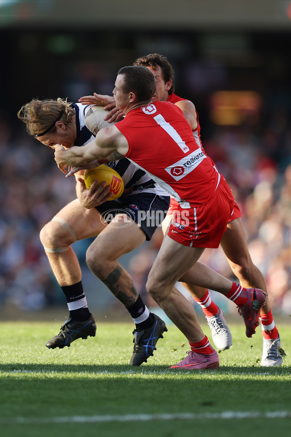 AFL 2025 Round 23 - Sydney v Geelong - A-61487666