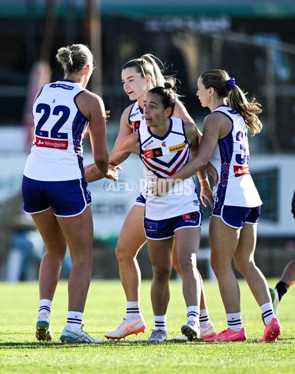 AFLW 2025 Round 01 - Port Adelaide v Fremantle - A-61488460