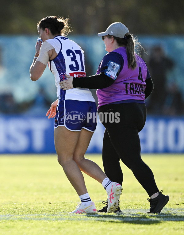 AFLW 2025 Round 01 - Port Adelaide v Fremantle - A-61490667
