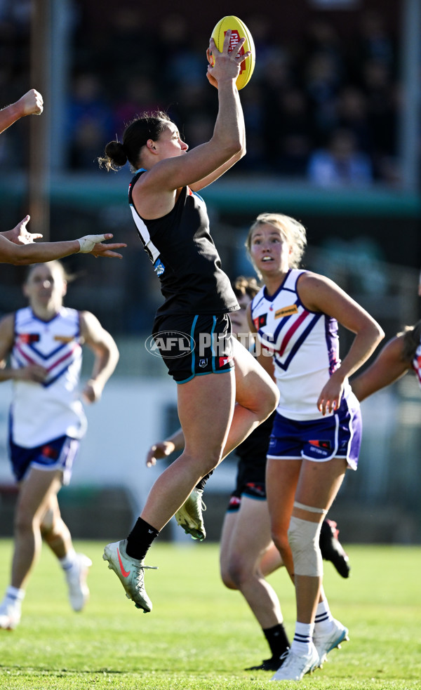 AFLW 2025 Round 01 - Port Adelaide v Fremantle - A-61490860