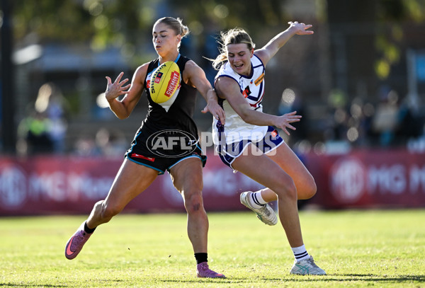 AFLW 2025 Round 01 - Port Adelaide v Fremantle - A-61490881