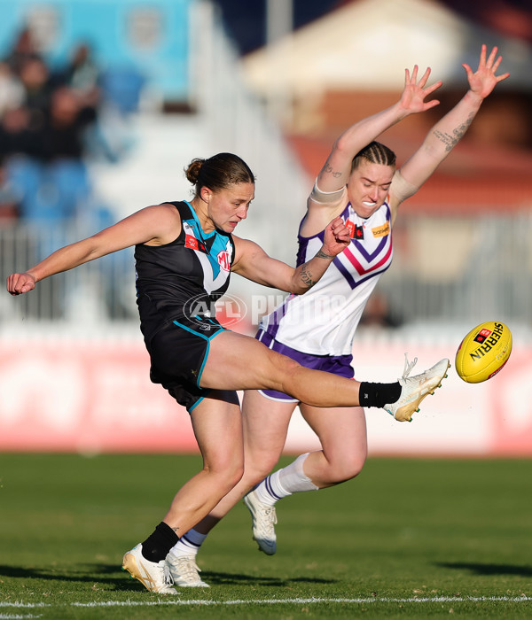 AFLW 2025 Round 01 - Port Adelaide v Fremantle - A-61493265