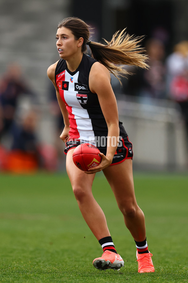 AFLW 2025 Round 01 - St Kilda v Adelaide - A-61493290