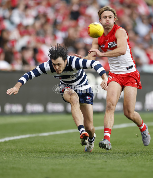 AFL 2025 Round 23 - Sydney v Geelong - A-61493756