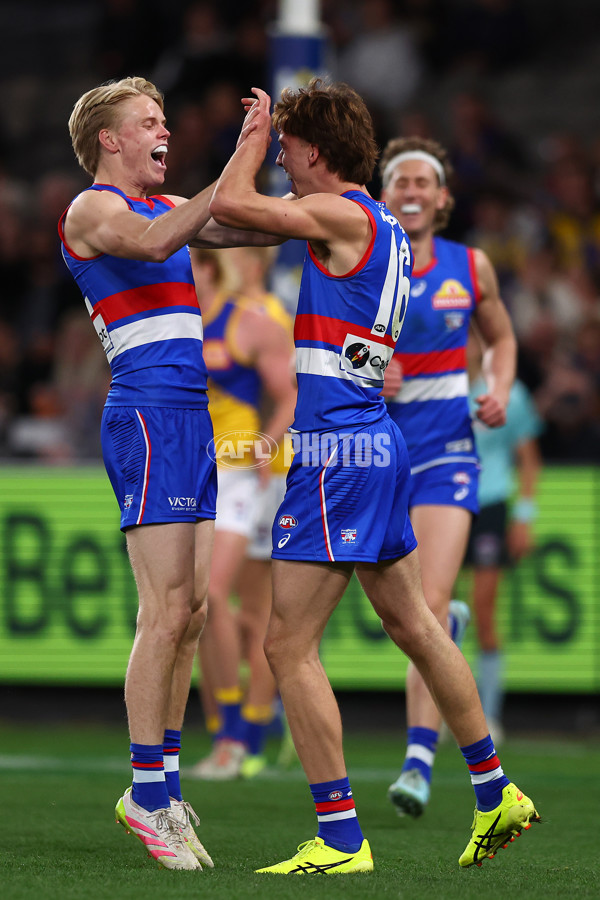 AFL 2025 Round 23 - Western Bulldogs v West Coast - A-61493789