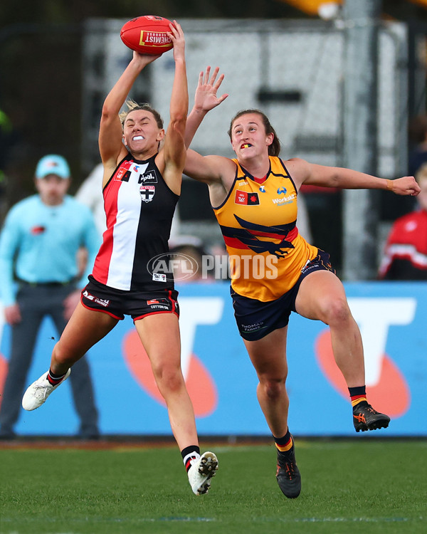 AFLW 2025 Round 01 - St Kilda v Adelaide - A-61495767