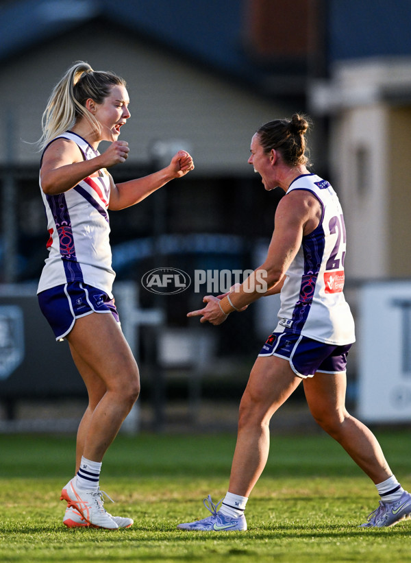 AFLW 2025 Round 01 - Port Adelaide v Fremantle - A-61498476