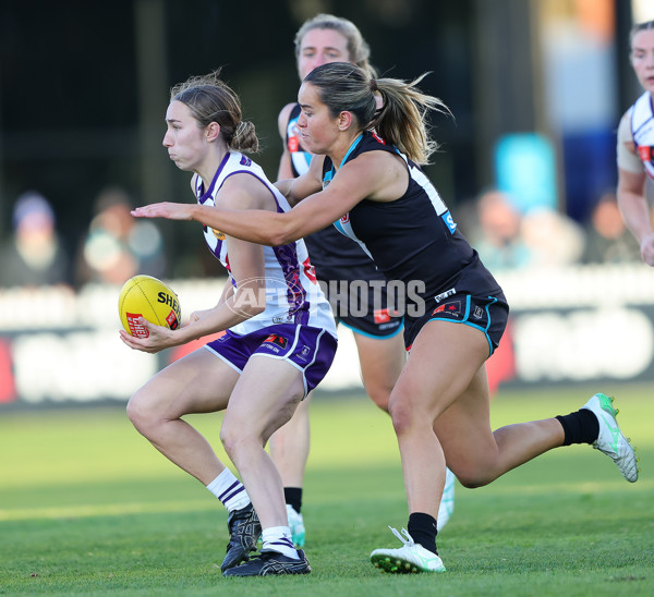 AFLW 2025 Round 01 - Port Adelaide v Fremantle - A-61498480