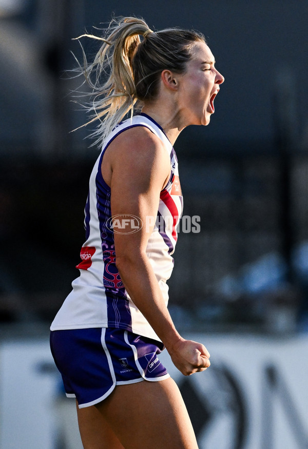 AFLW 2025 Round 01 - Port Adelaide v Fremantle - A-61499711