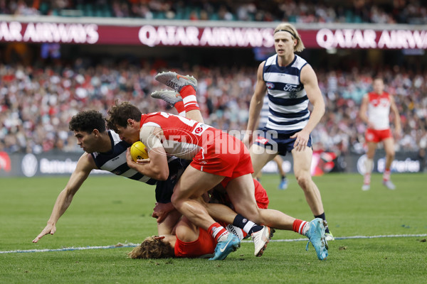 AFL 2025 Round 23 - Sydney v Geelong - A-61499763