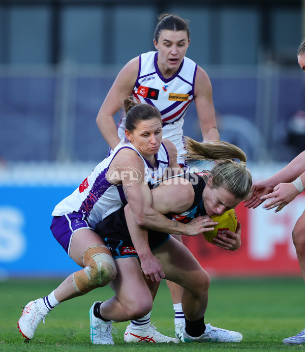 AFLW 2025 Round 01 - Port Adelaide v Fremantle - A-61502876