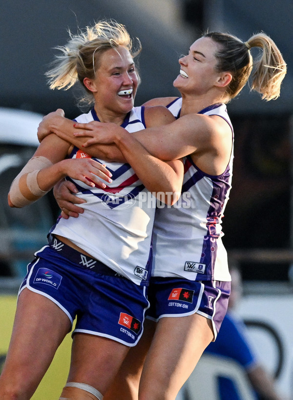 AFLW 2025 Round 01 - Port Adelaide v Fremantle - A-61502899