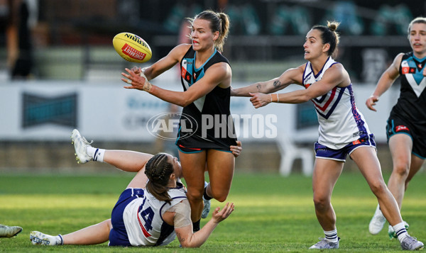 AFLW 2025 Round 01 - Port Adelaide v Fremantle - A-61502904