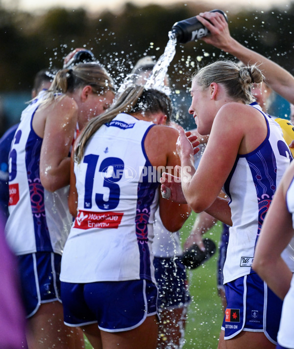 AFLW 2025 Round 01 - Port Adelaide v Fremantle - A-61502916