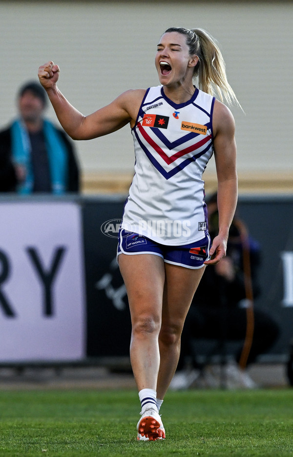 AFLW 2025 Round 01 - Port Adelaide v Fremantle - A-61503976