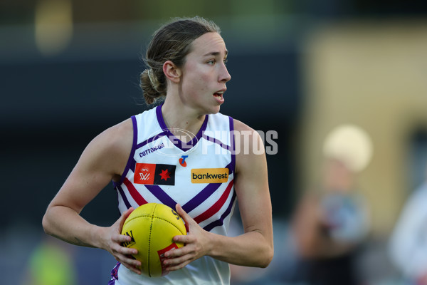 AFLW 2025 Round 01 - Port Adelaide v Fremantle - A-61505427