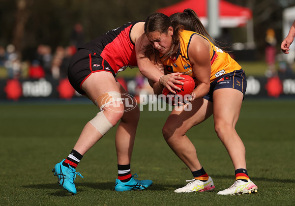 AFLW 2025 Round 01 - St Kilda v Adelaide - A-61510592