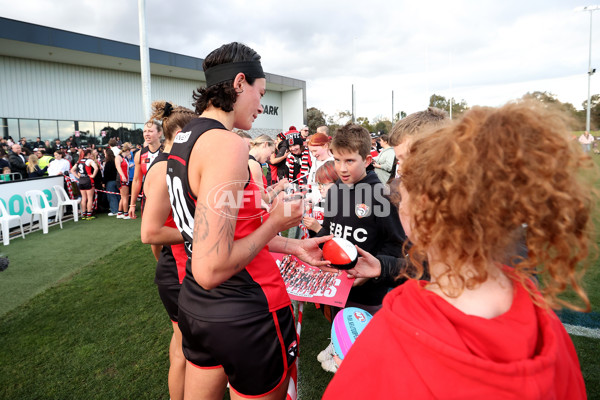 AFLW 2025 Round 01 - St Kilda v Adelaide - A-61510609