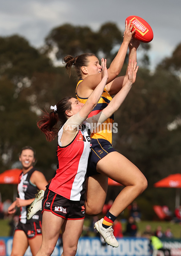 AFLW 2025 Round 01 - St Kilda v Adelaide - A-61512236