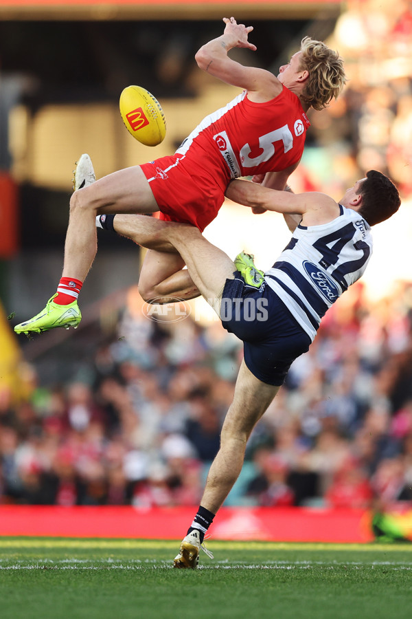 AFL 2025 Round 23 - Sydney v Geelong - A-61515163