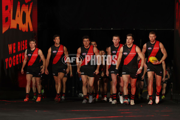 AFL 2025 Round 24 - Essendon v Carlton - A-61623167