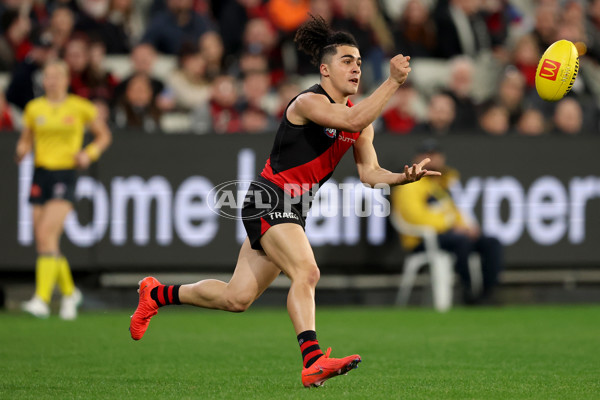 AFL 2025 Round 24 - Essendon v Carlton - A-61623177
