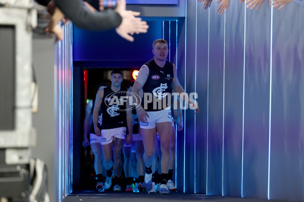 AFL 2025 Round 24 - Essendon v Carlton - A-61624050