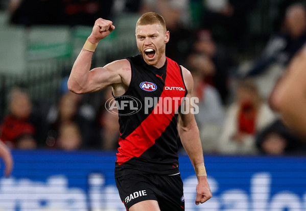 AFL 2025 Round 24 - Essendon v Carlton - A-61624095