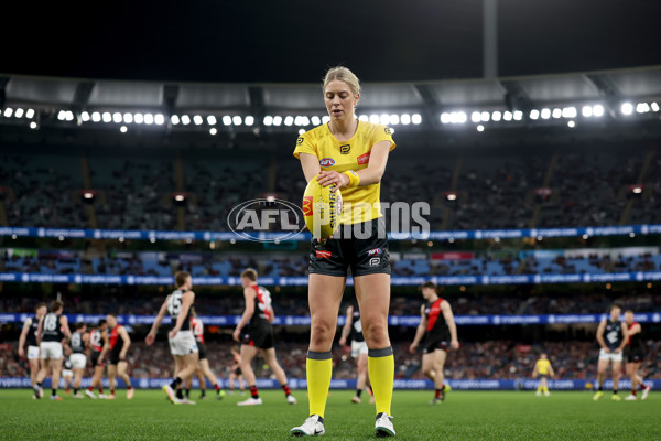 AFL 2025 Round 24 - Essendon v Carlton - A-61624099