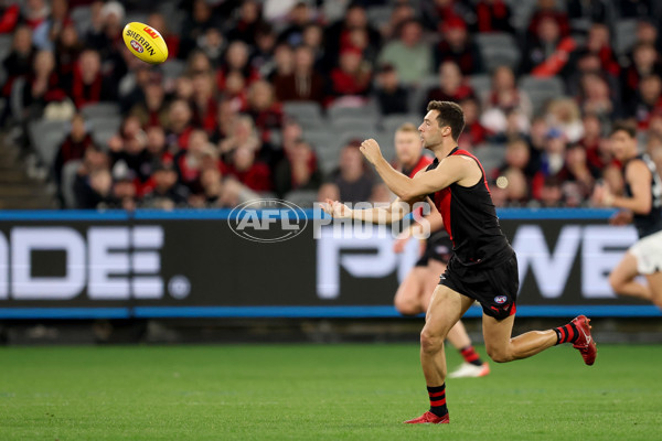 AFL 2025 Round 24 - Essendon v Carlton - A-61626278