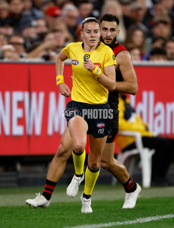 AFL 2025 Round 24 - Essendon v Carlton - A-61626348