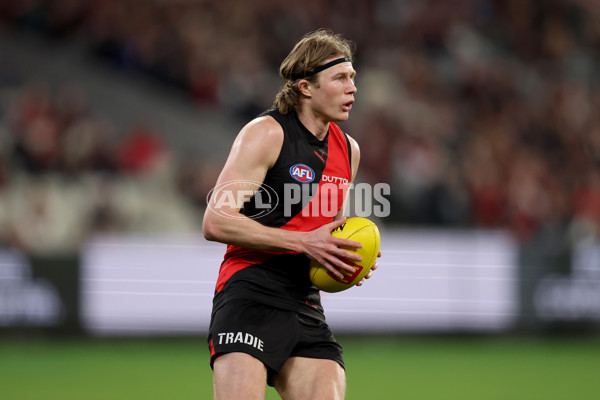 AFL 2025 Round 24 - Essendon v Carlton - A-61626603